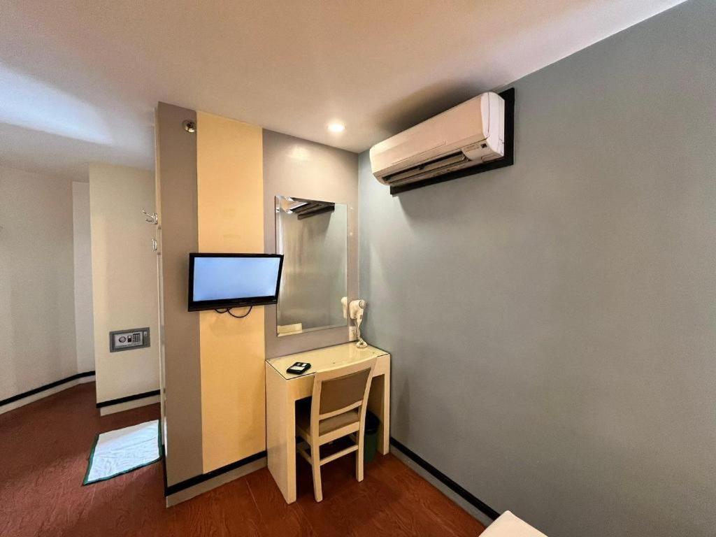 Tuscany Basic Urban Stay Baguio City Екстер'єр фото